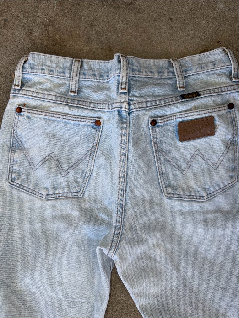 Wrangler Light Blue Men’s Straight Jeans with Signature Back Pockets